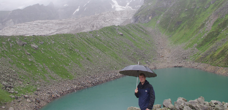 Satopanth Lake