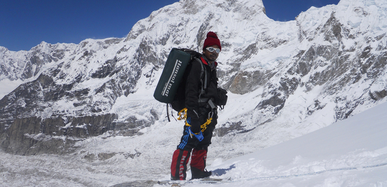 kanchenjunga-peak2