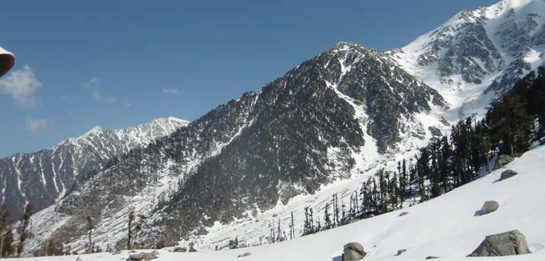 Trek to Baleni Pass