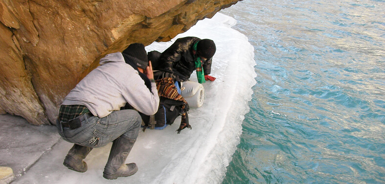 Frozen River Trekking Tours