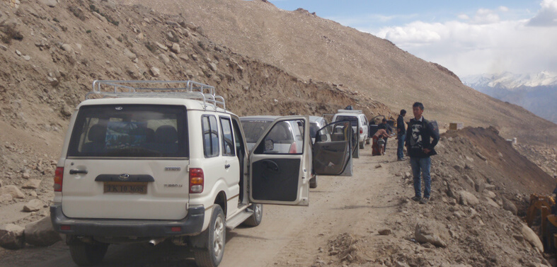 Jeep Safari Tour Himalaya Ladakh