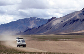 Manali to Leh Jeep Safari