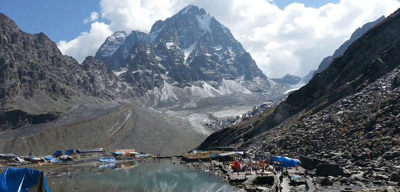 Trek to Manimahesh Kailash