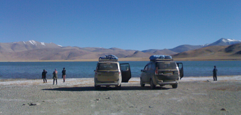 Pangong Lake to Nubra Valley Jeep Safari Tour