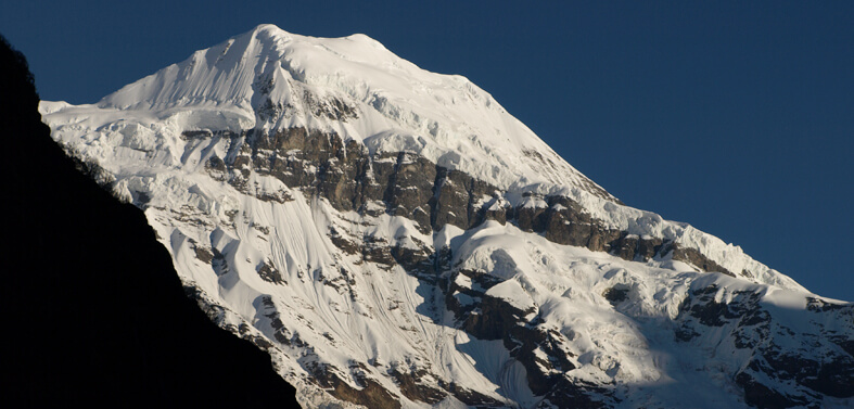 Trekking to Pindari Glacier