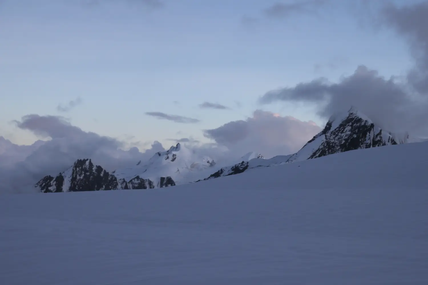 Khatling Sahastra Tal Trek