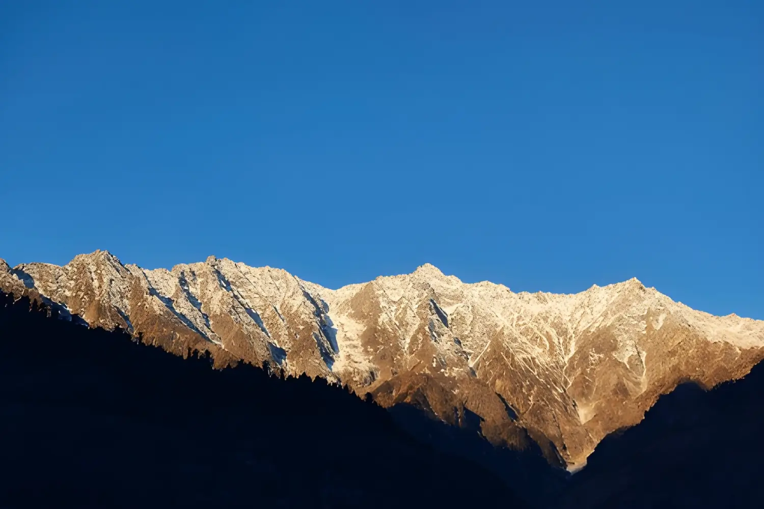 Deo Tibba Base Camp Trek