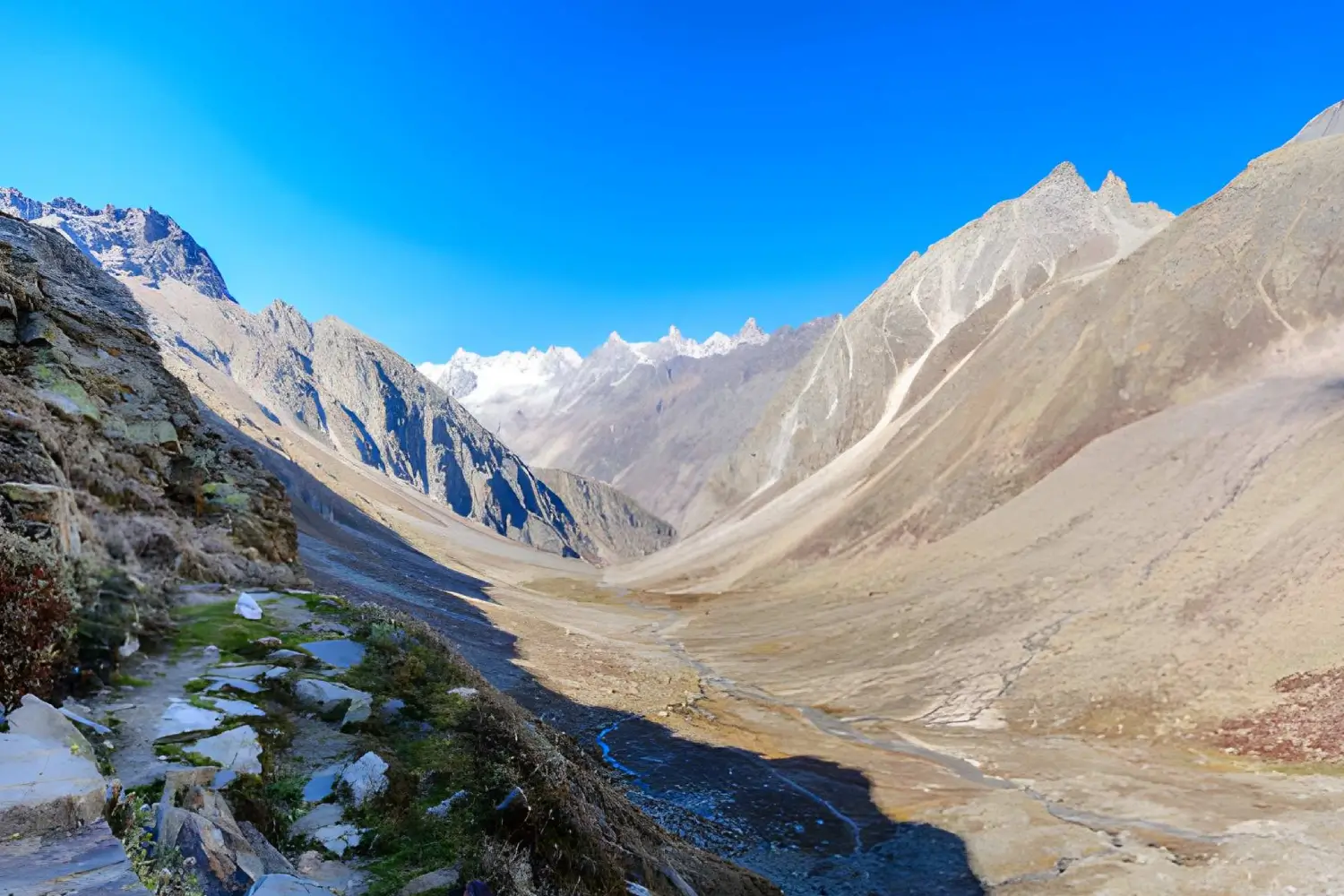 Hampta Pass Trek